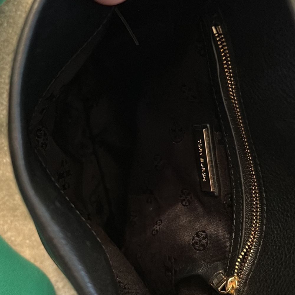 Tory Burch Convertible Leather Shoulder Bag - Picture 3 of 6